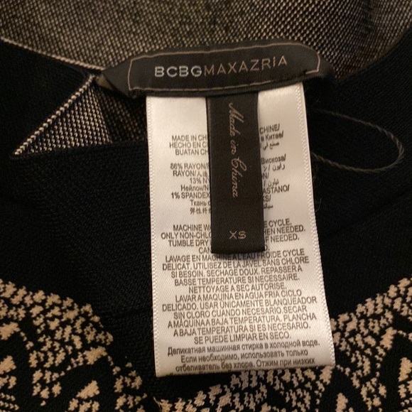 BCBG maxazria skirt - Picture 2 of 2